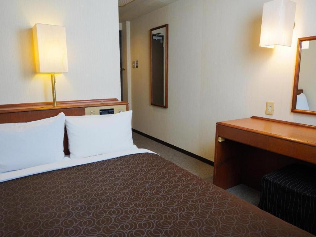 Plaza Hotel Tenjin Fukuoka  Exterior photo